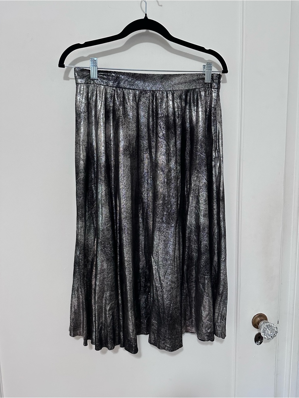 Zara Woman gunmetal silver pleated flowy midi skirt w/ unfinished hem -M